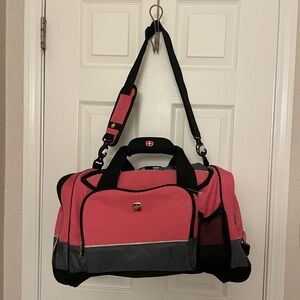 Swiss Gear Apex 20” Duffel Bag - NWOT